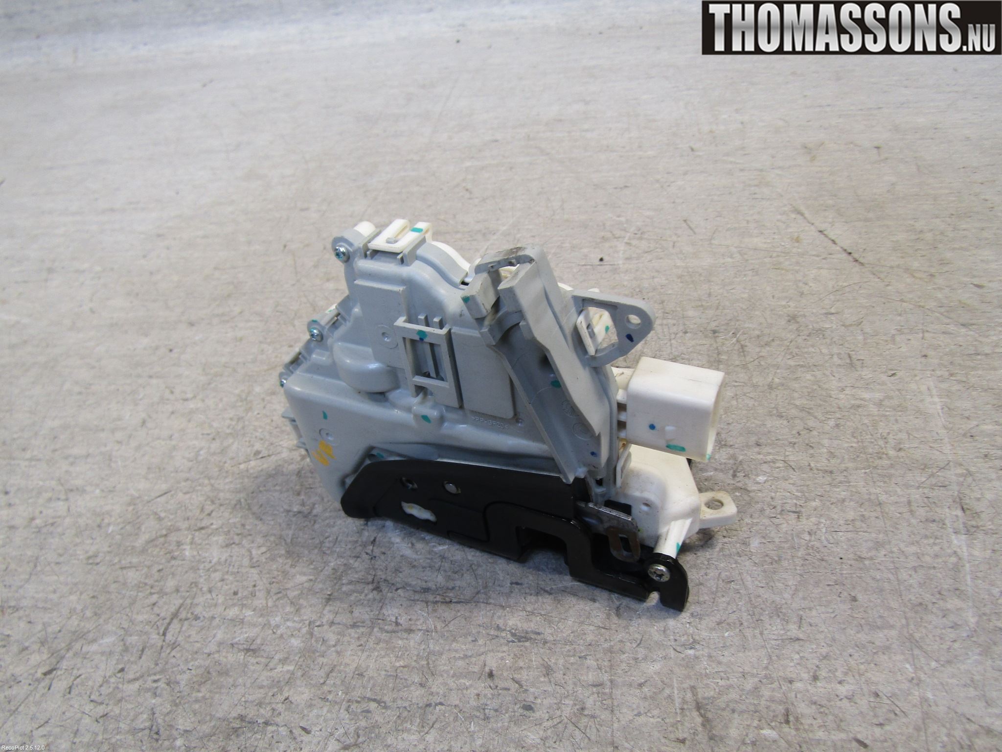 Audi A5 07-16 Låskista-Dörrlås