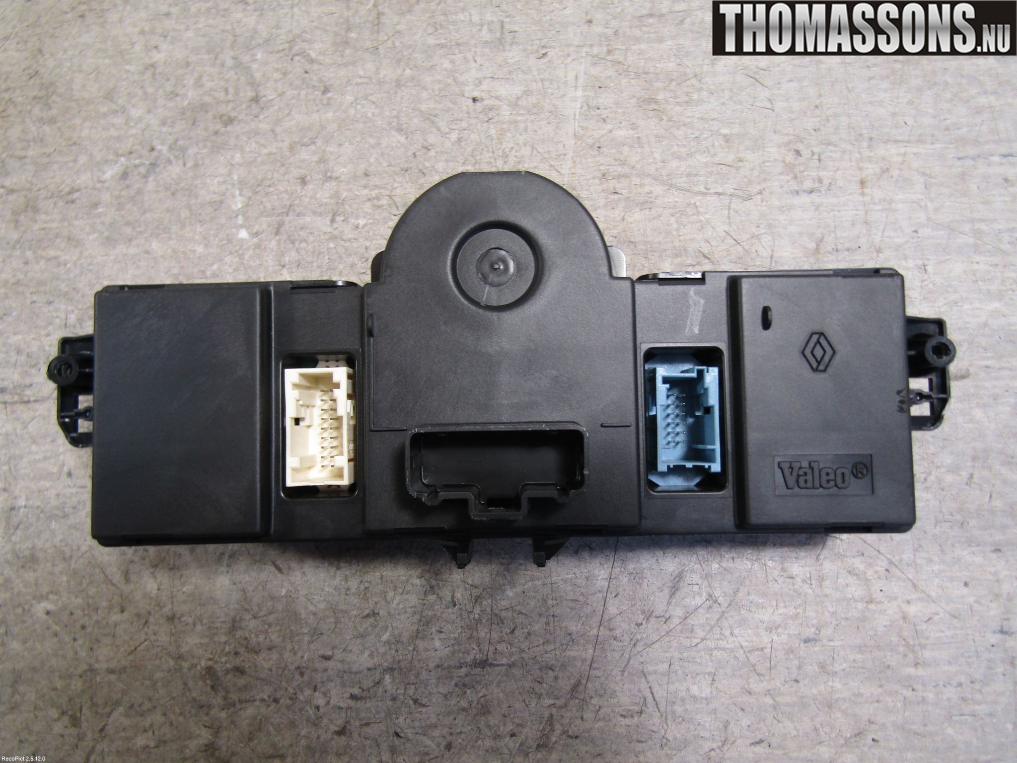 Renault CLIO III  09-12 Ac Styrenhet Ac Manöveren