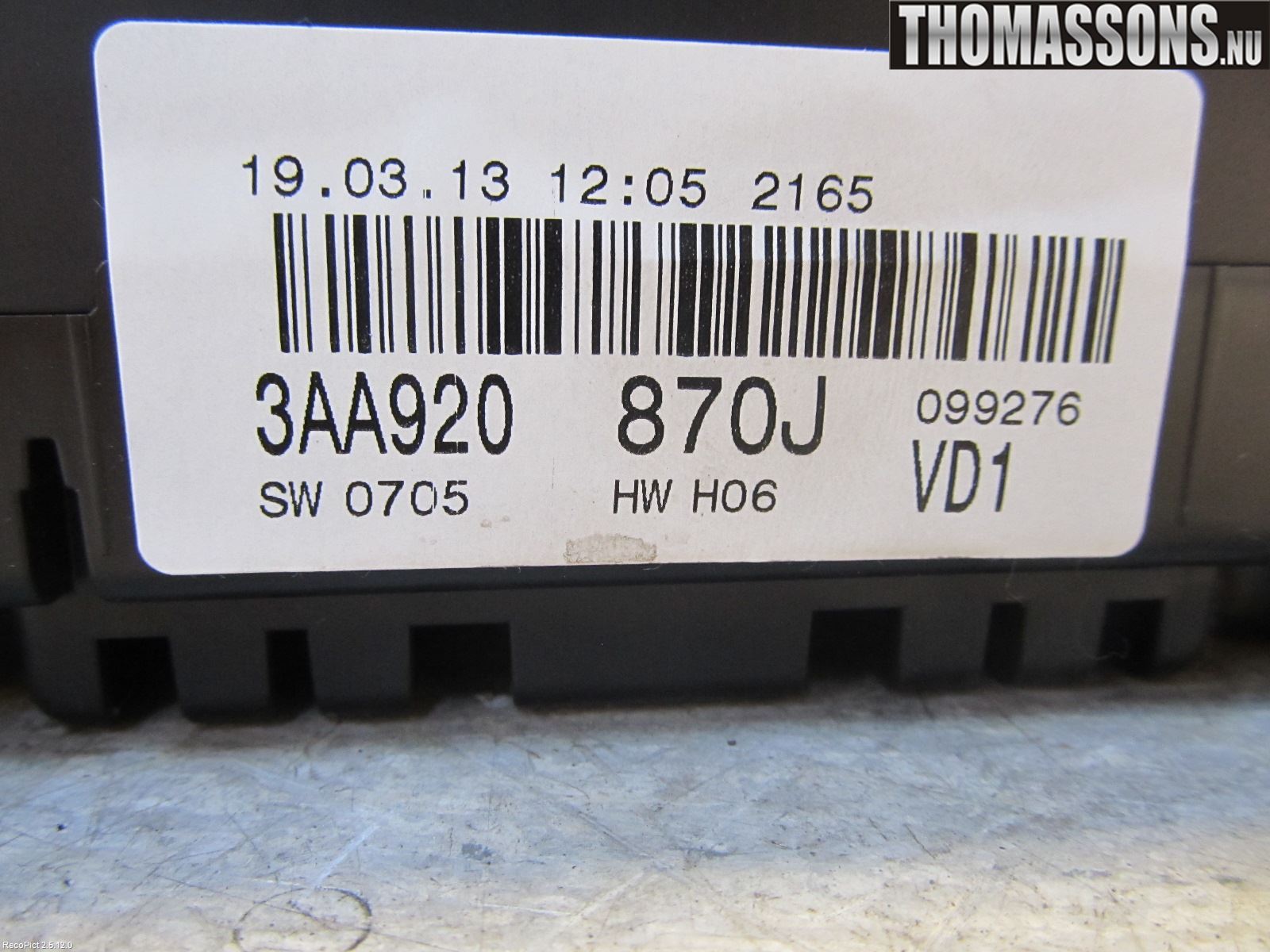 Volkswagen VW PASSAT 11-14 Instrument Komb