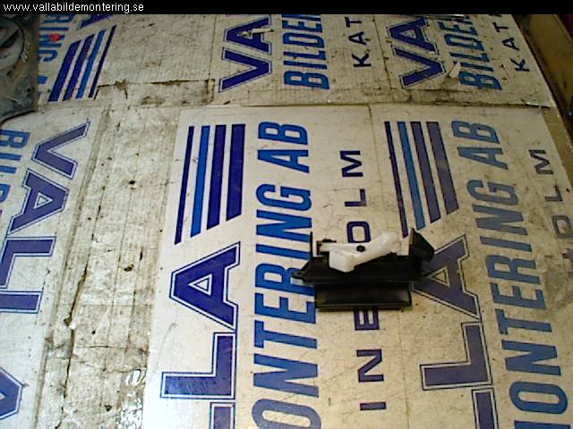 Toyota COROLLA 02-07 Bakluckehandtag