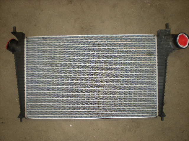 Saab 9-5     06-10 Laddluft-Intercooler Kyl