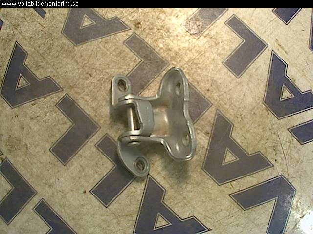 Toyota YARIS XP90 06-11 Dörrgångjärn