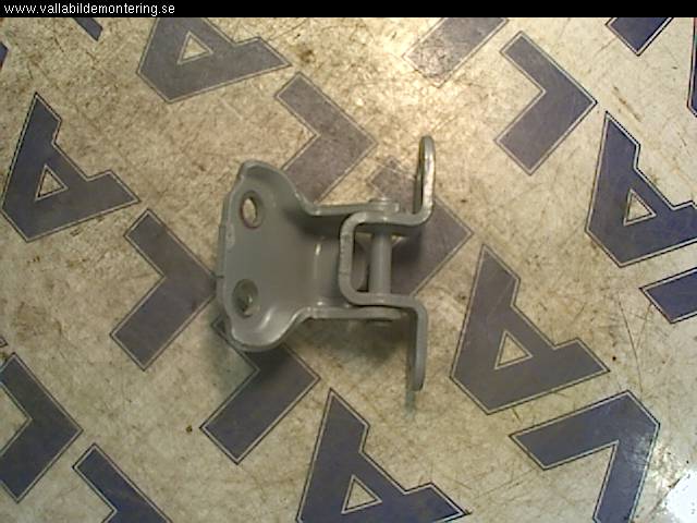 Toyota YARIS XP90 06-11 Dörrgångjärn