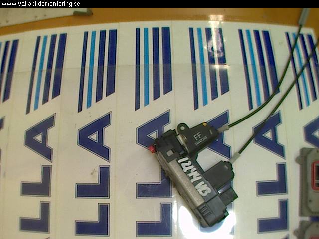 Opel VECTRA C 02-05 Låskista-Dörrlås