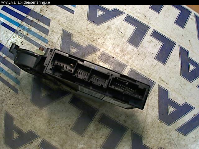 Audi A4/S4 05-07 Fönsterhissmotor