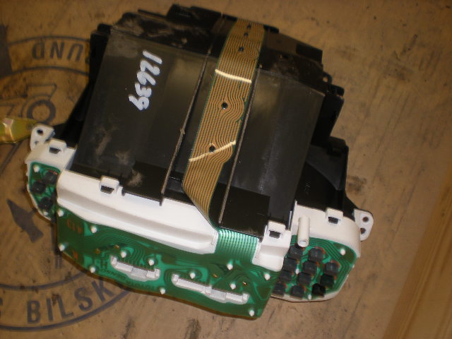 Toyota YARIS P1 99-03 Instrument Komb