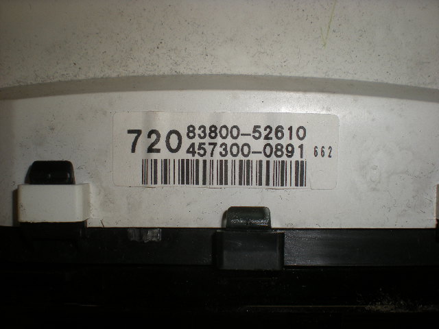 Toyota YARIS P1 99-03 Instrument Komb