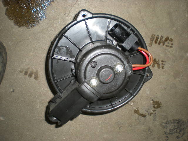 Audi A6/S6     97-05 Värmefläkt