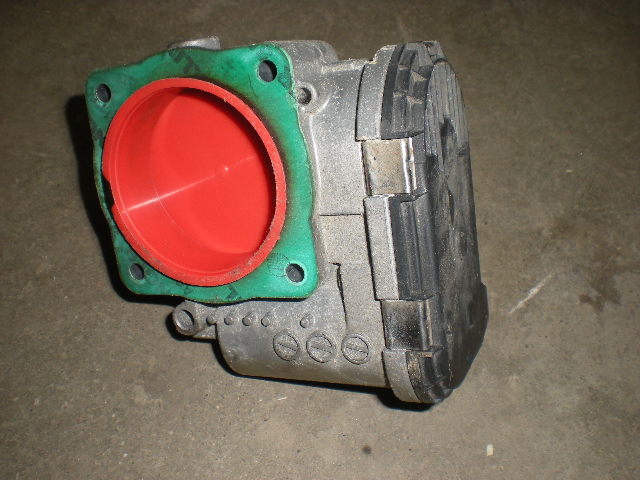 Volkswagen VW PASSAT 01-05 Injspjällhus