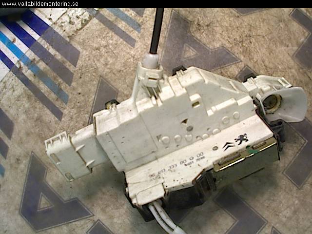 Peugeot 407 Låskista-Dörrlås