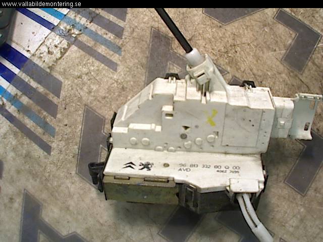 Peugeot 407 Låskista-Dörrlås