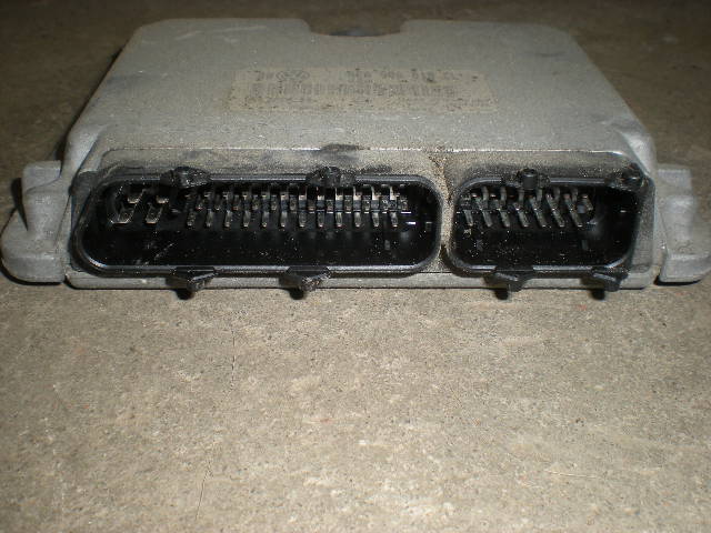 Volkswagen VW GOLF IV 98-06 Styrenhet Insprut Bensin