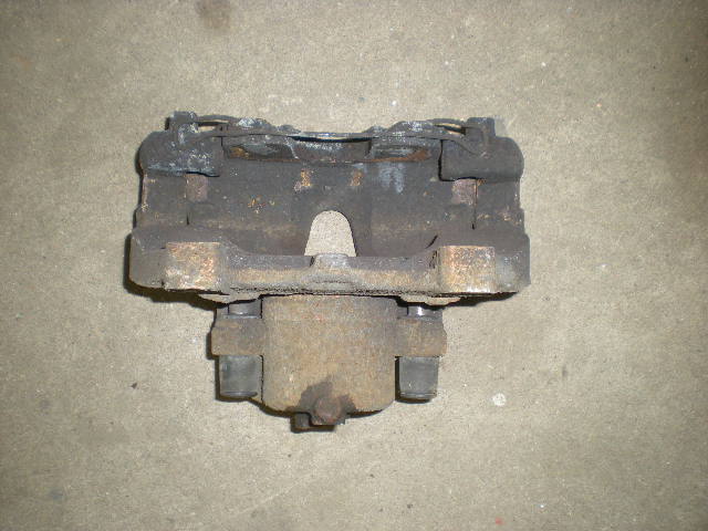 Opel ZAFIRA B 06-14 Bromsok Fram Höger