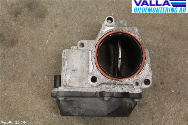 Volkswagen VW CADDY      04-10 Injspjällhus