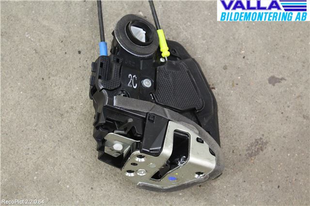 Toyota AURIS 07-09 Låskista-Dörrlås