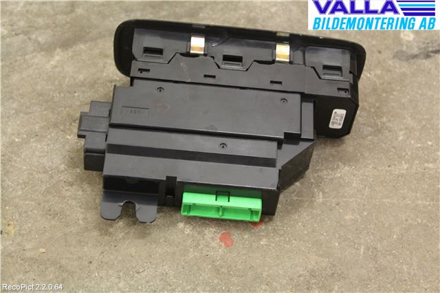Volvo V70 00-04 Strömställare Elhiss