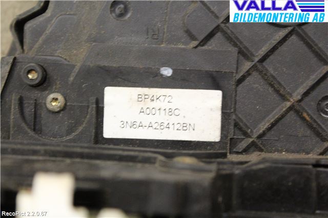 Mazda 3 I 03-06 Låskista-Dörrlås