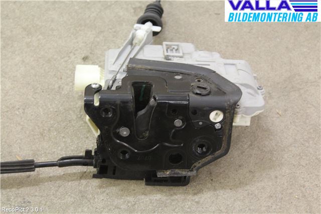 Volkswagen VW PASSAT 05-11 Låskista-Dörrlås