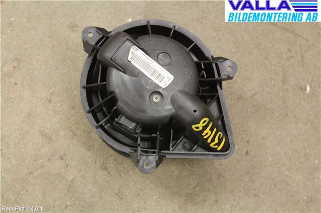 Peugeot 406     99-04 Värmefläkt