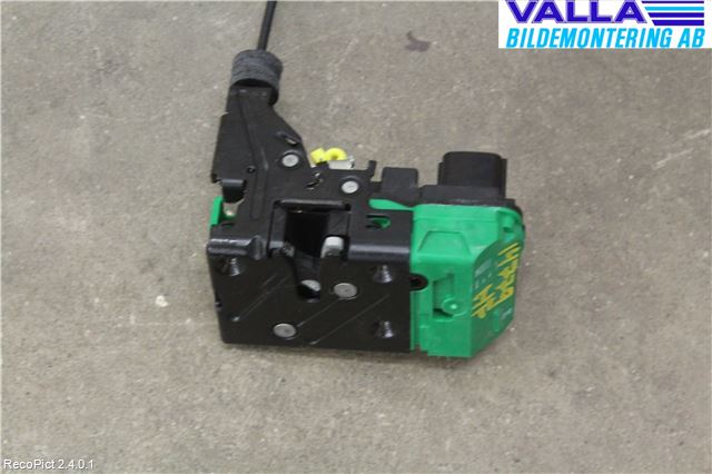 Volvo XC70 01-04 Låskista-Dörrlås