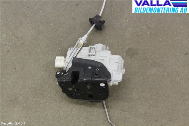 Audi A4/S4 05-07 Låskista-Dörrlås