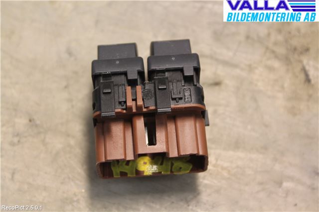 Renault MÉGANE II  03-05 Strömställare Elhiss