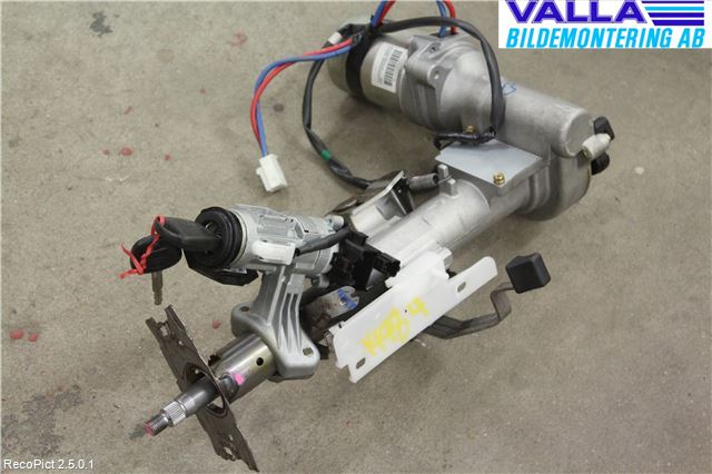 Toyota COROLLA 02-07 Rattaxelagg Justerbart