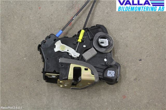 Toyota COROLLA 02-07 Låskista-Dörrlås