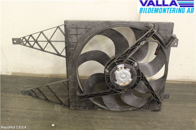 Skoda PRAKTIK Kylfläkt El