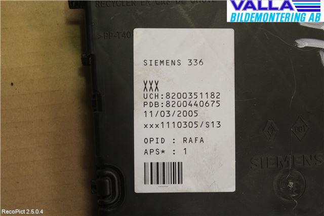 Renault MÉGANE II  03-05 Relä Central