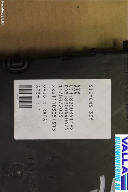 Renault MÉGANE II 03-05 Relä Central