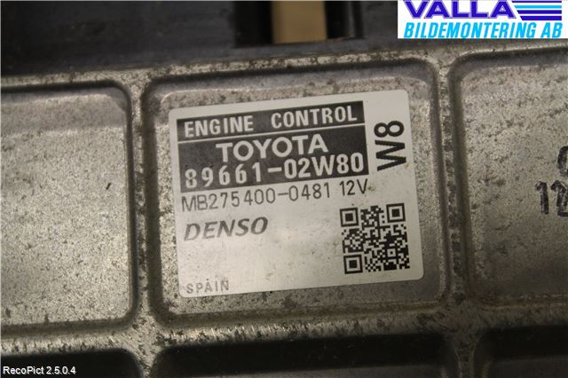 Toyota AURIS 10-12 Styrenhet Insprut Bensin
