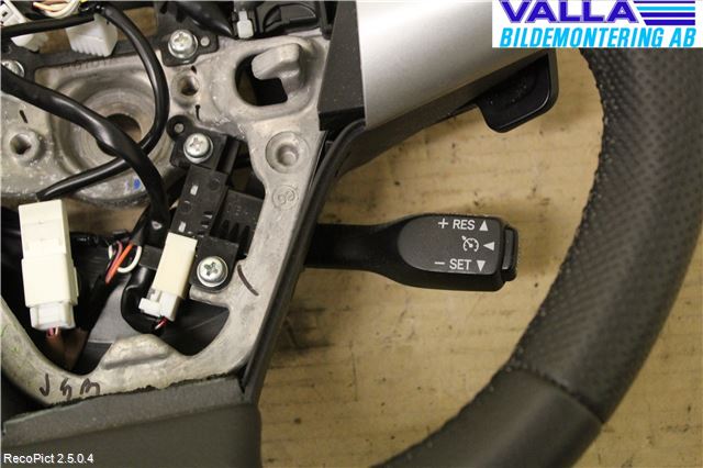 Toyota AURIS 10-12 Ratt