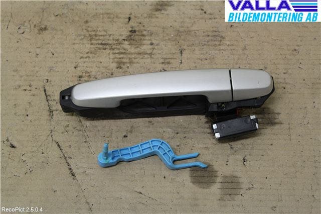 Toyota AURIS 10-12 Dörrhandtag Yttre Hö