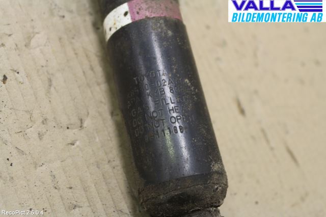 Toyota AURIS 10-12 Stötdämpare Bak