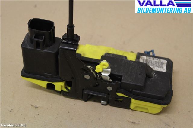 Volvo V70 05-08 Låskista-Dörrlås