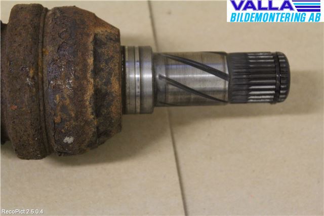 Volvo V70 05-08 Drivaxel Bak Höger