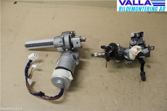 Toyota YARIS XP90 06-11 Rattaxelagg Justerbart