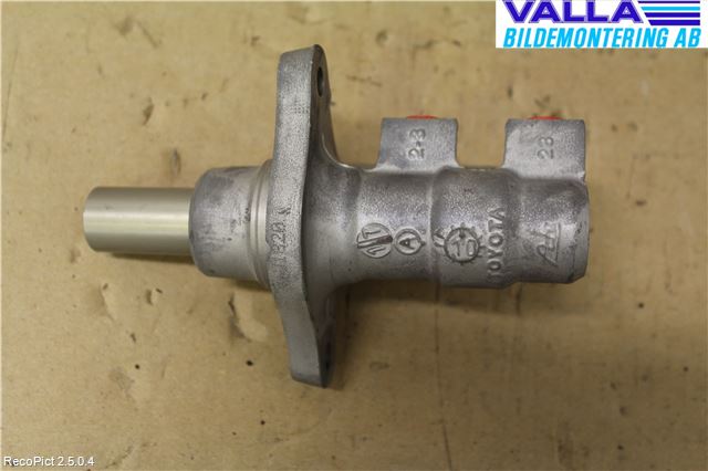 Toyota YARIS XP90 06-11 Broms Huvudcylinder
