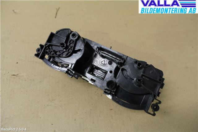 Mitsubishi COLT 09-13 Ac Styrenhet Ac Manöveren