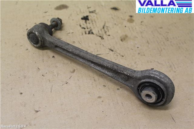 BMW 5 E60/61 Sed/Tou 02-10 Momentstag Bak