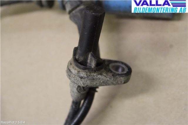 BMW 5 E60/61 Sed/Tou 02-10 Abs Sensor