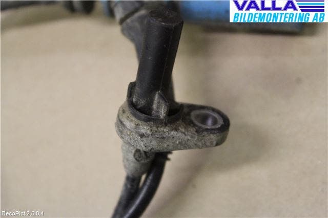 BMW 5 E60/61 Sed/Tou 02-10 Abs Sensor