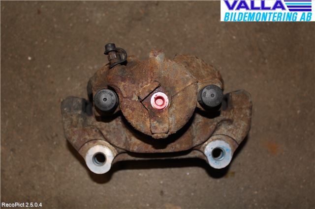 Saab 9-5     06-10 Bromsok Fram Vänster