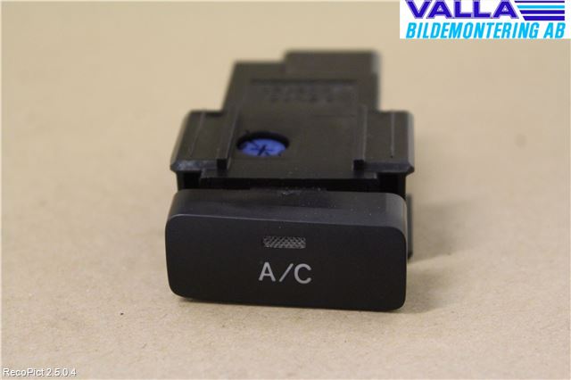 Toyota COROLLA 02-07 Strömställare Övrigt