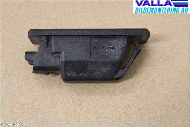 Nissan PRIMERA 02-07 Skylt Belysning