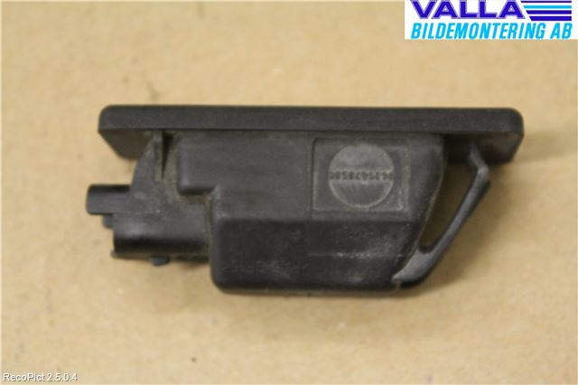 Nissan PRIMERA 02-07 Skylt Belysning