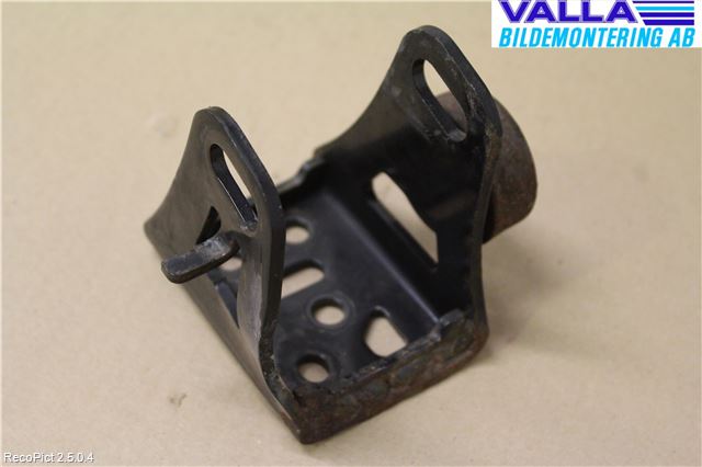 Toyota AURIS 10-12 Motorfäste