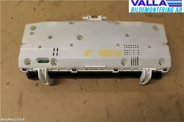 Toyota COROLLA 02-07 Instrument Komb