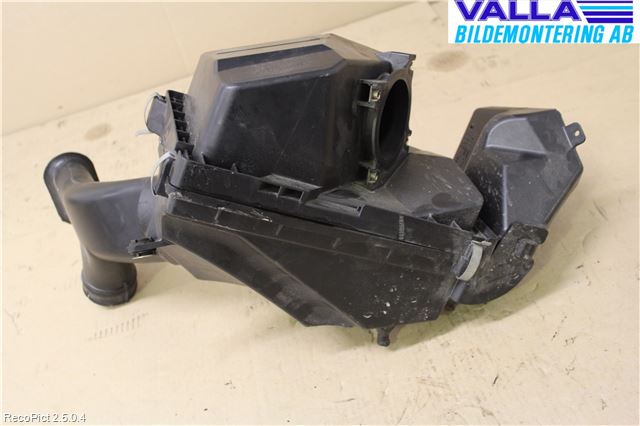 Nissan PRIMERA 02-07 Luftrenare